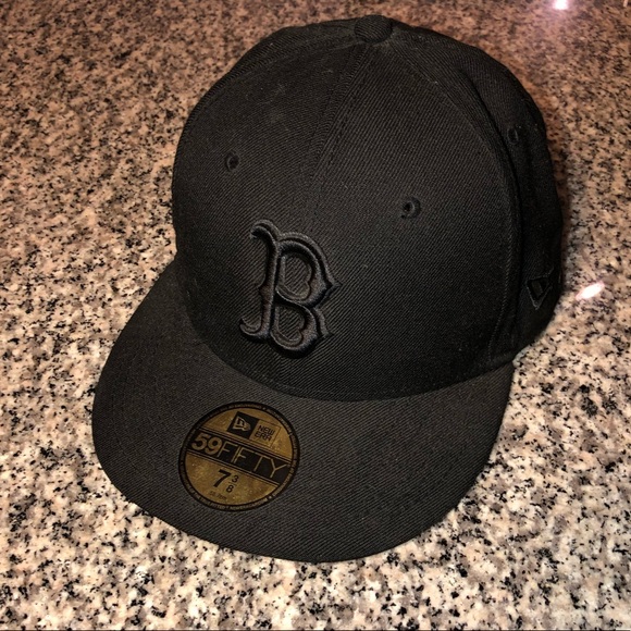 New Era Other - NWOT New Era 59/50 Red Sox fitted cap